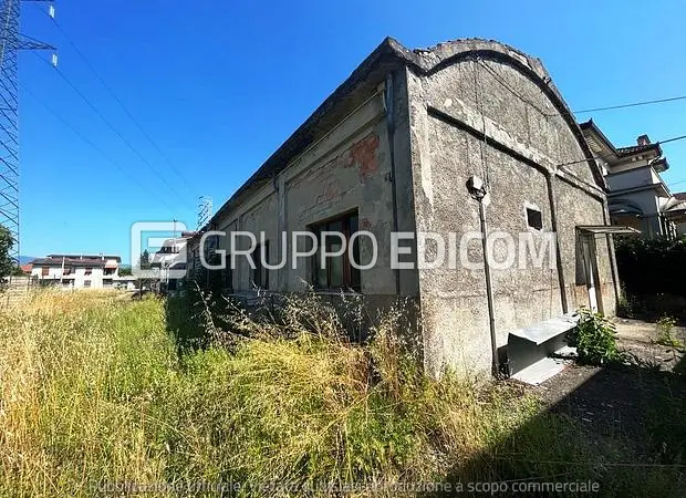 Fabbricati costruiti per esigenze industriali in Filetto, Viale Lunigiana n. 110 - 1